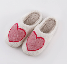 Load image into Gallery viewer, Heart Slippers