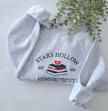 Load image into Gallery viewer, Stars Hollow Connecticut Crewneck