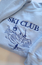 Load image into Gallery viewer, Vintage Ski Club Sweater
