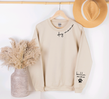 Load image into Gallery viewer, Mama Sweatshirt - names on the sleeves

